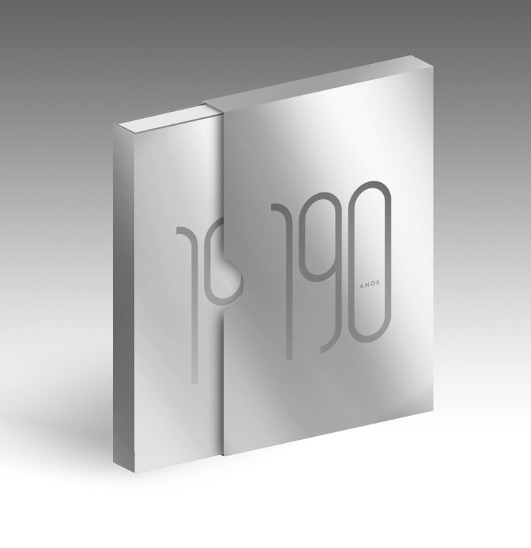 Livro Alesc 190 anos: um presente da Share MKT para Santa Catarina